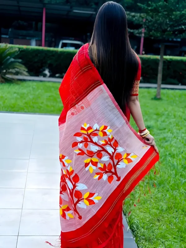 আনকোরা বেনারসি - এমবোডারি এবং ডলারের কাজ করা সাথে সেম প্যাটার্নের ব্লাউজ পিস – কোড নং: ২৫৫ - Image 3